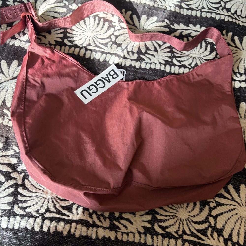 Baggu Women's Maroon Shoulder Bag